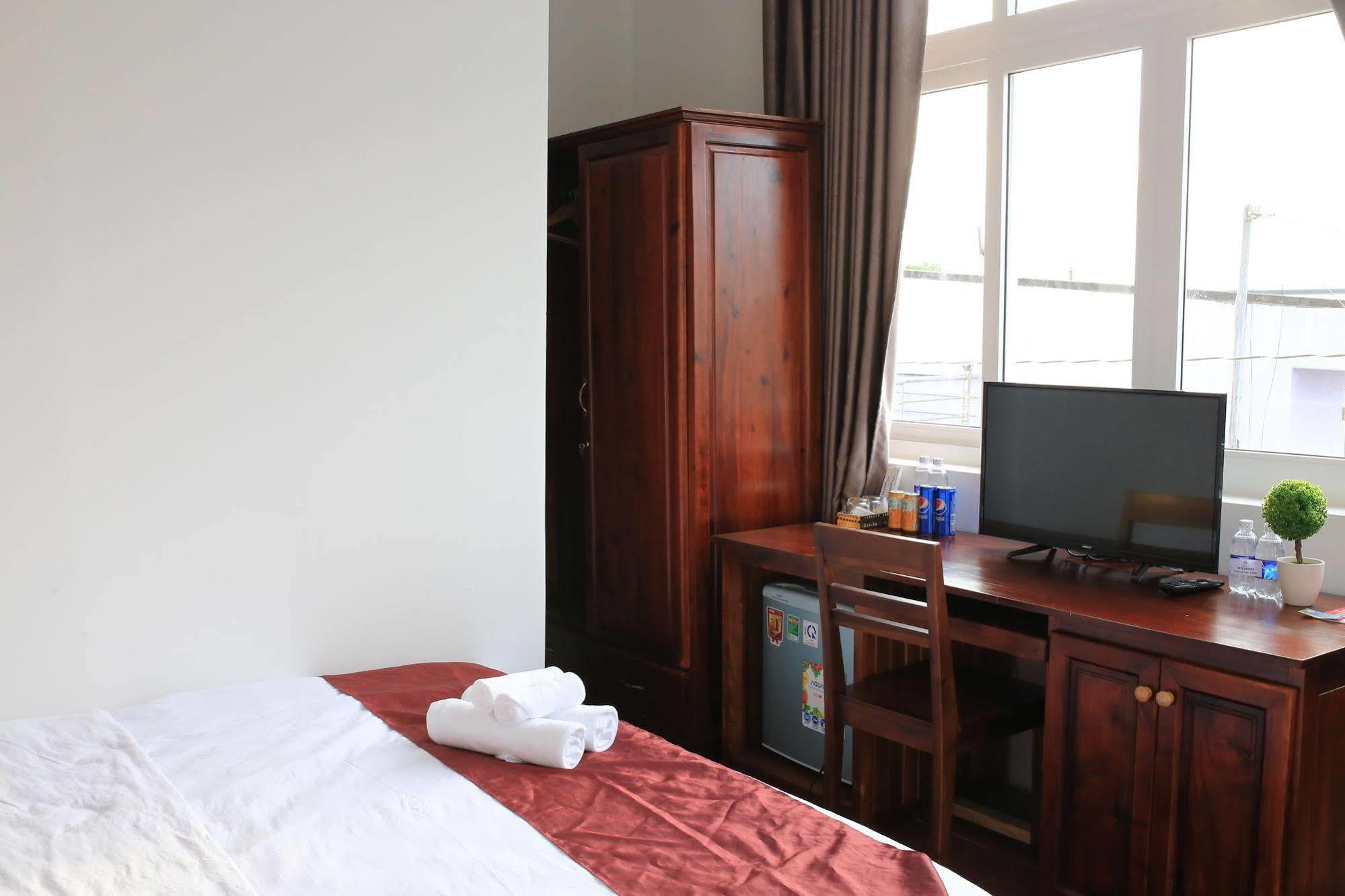 Hotel Blue Dragon Duong Dong  Екстериор снимка