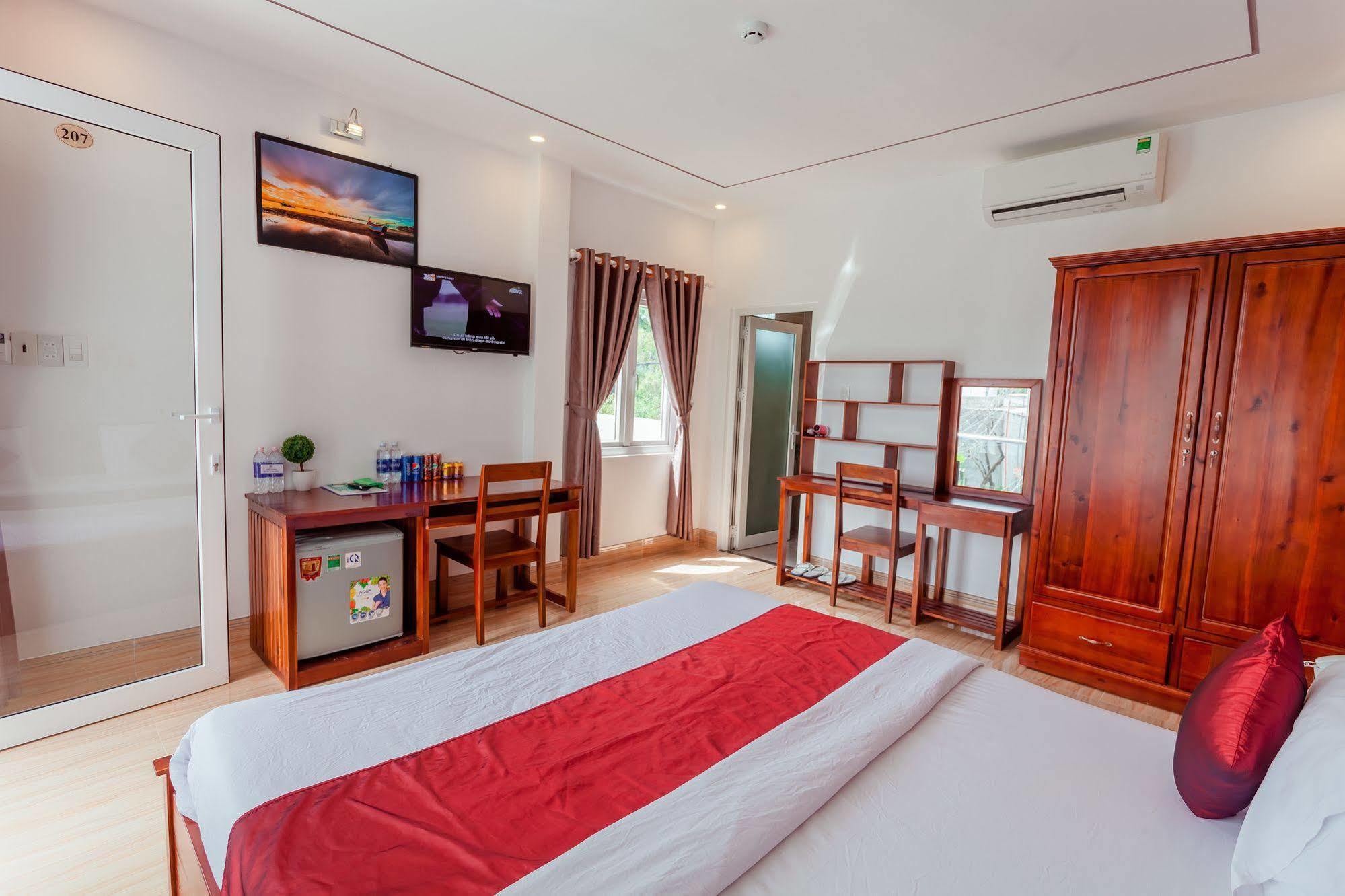 Hotel Blue Dragon Duong Dong  Екстериор снимка
