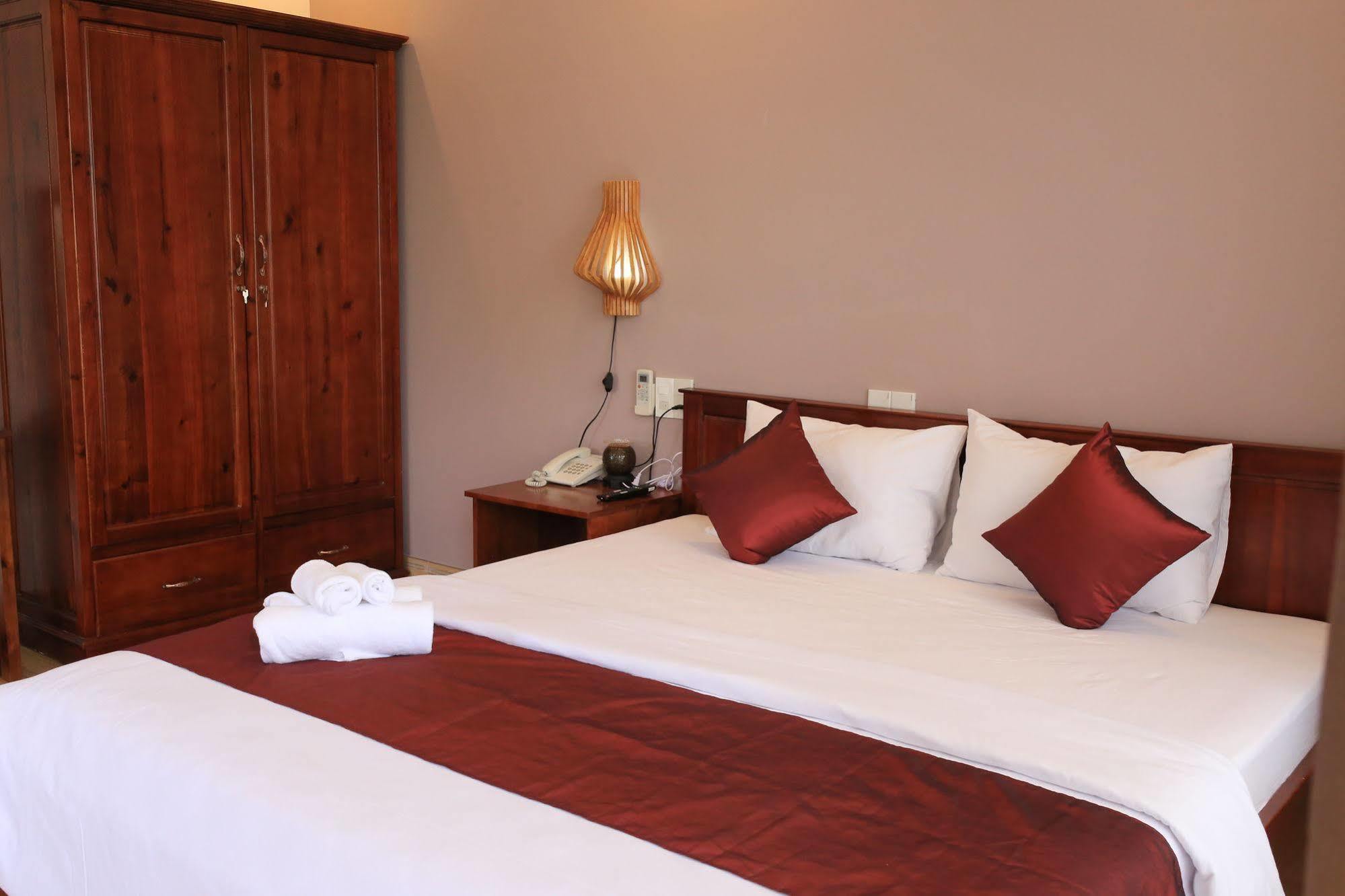 Hotel Blue Dragon Duong Dong  Екстериор снимка